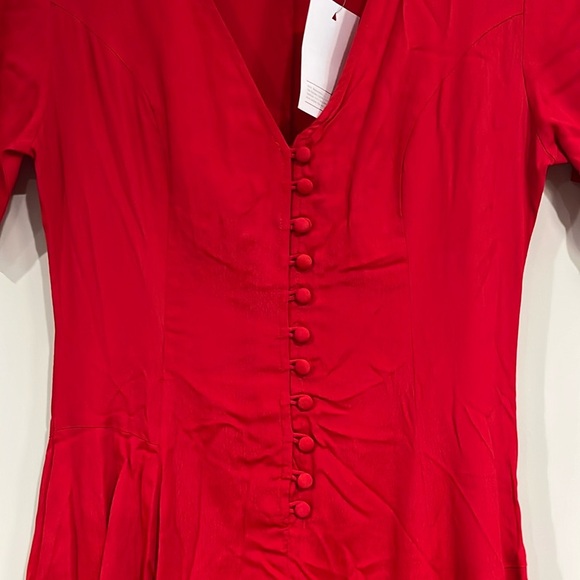 NWT ASOS Women’s Tea Dress Rouleau Buttons V-Neck Layered Skirt Red Cocktail - Picture 5 of 12